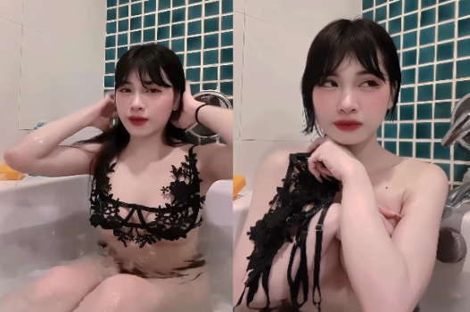 Xinh tựa thiên thần nhưng dâm loạn tột độ